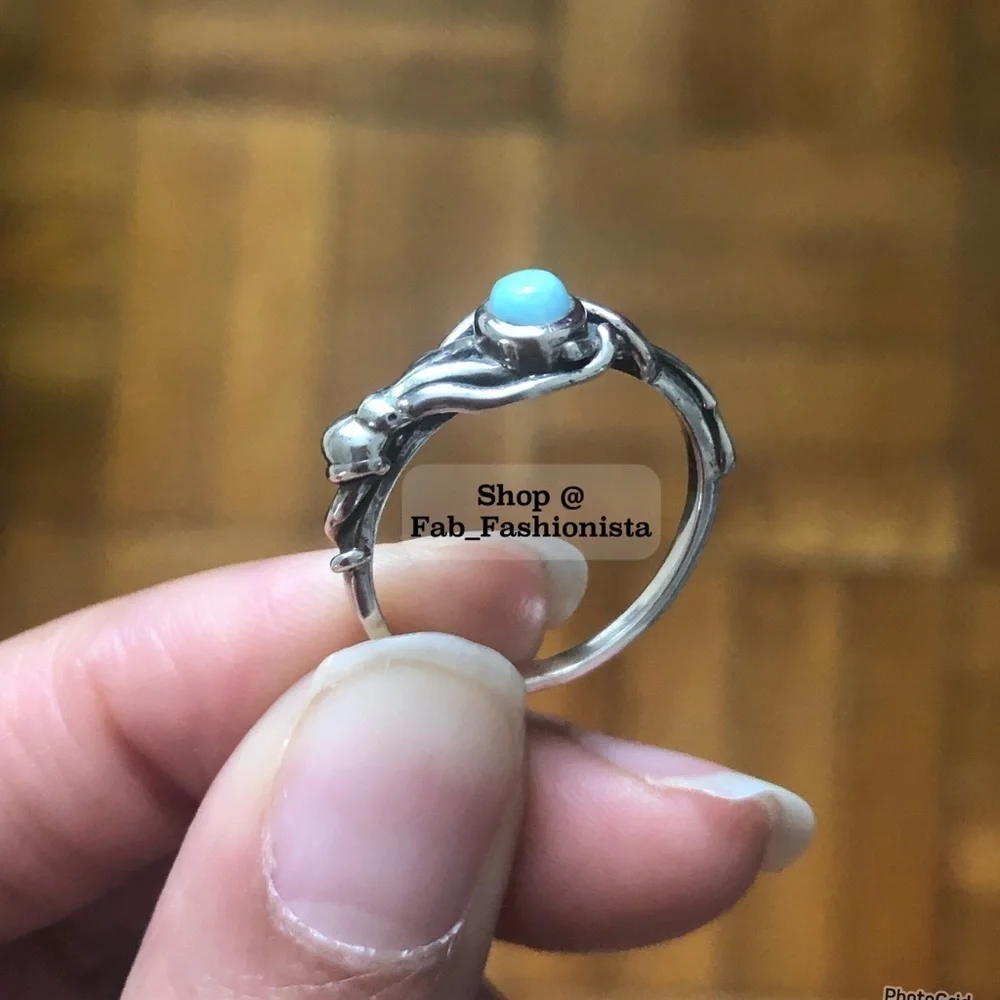 Sterling silver turquoise stone ring